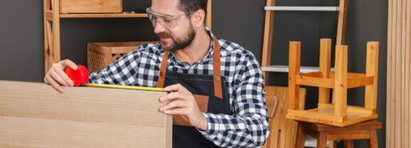 Procéder au décapage meuble : les étapes essentielles et les bonnes méthodes