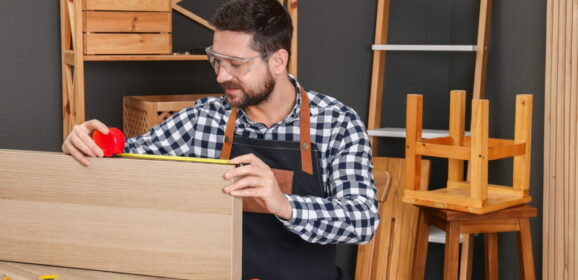 Procéder au décapage meuble : les étapes essentielles et les bonnes méthodes